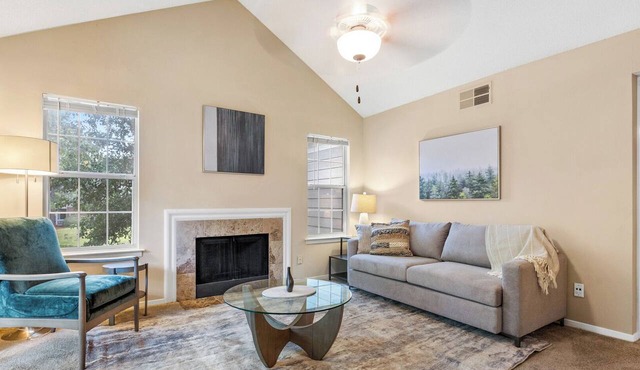 Landing | Amazing 2BD, Gym, Pool
