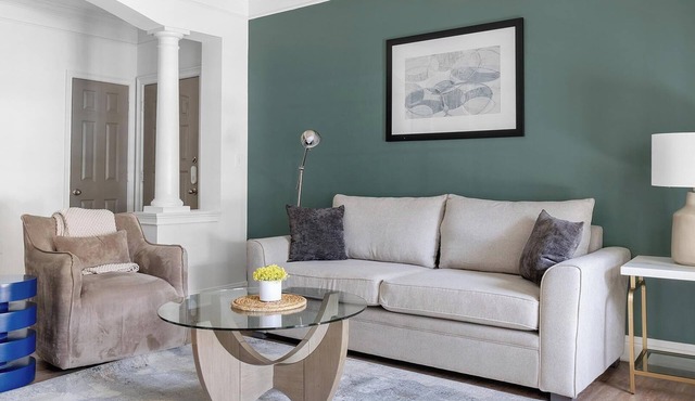 Landing | Beautiful 1BD, Yoga Studio, Tennis Court