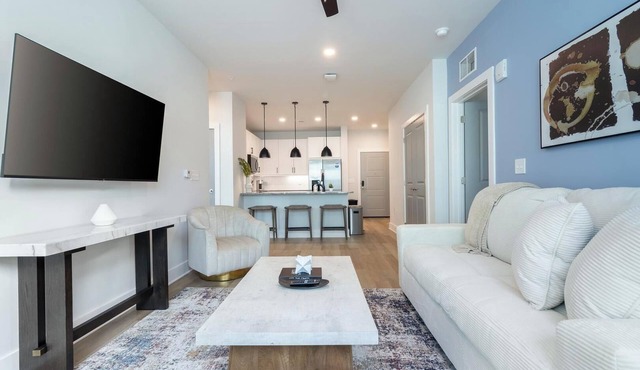 Landing | Beautiful 2BD, Yoga Studio, Pool