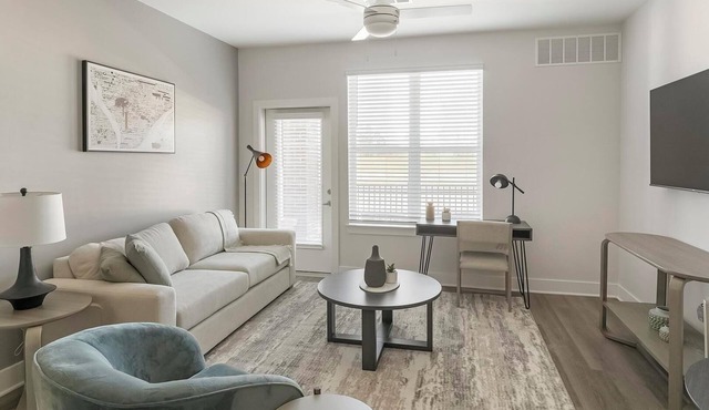 Landing | Chic 2BD, Courtyard, Gym