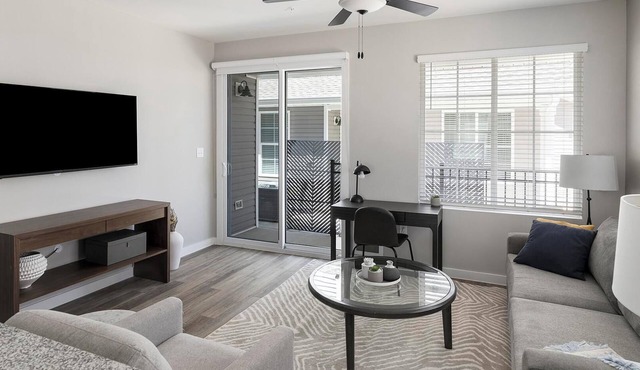 Landing | Modern 2BD, Courtyard, Clubhouse
