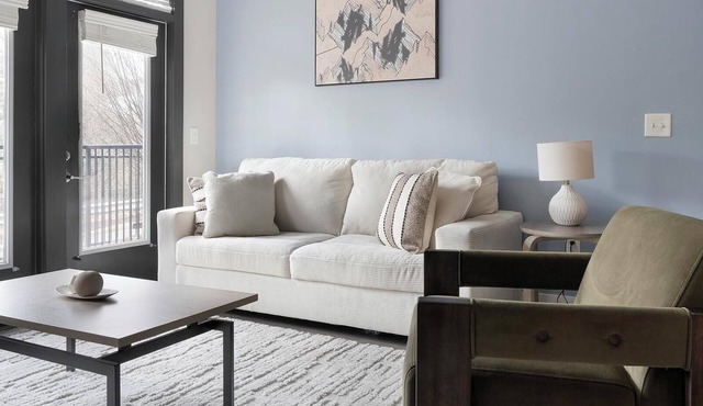 Landing | Modern 2BD, Gym, Courtyard