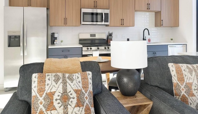 Landing | Modern Studio in Uptown Charlotte