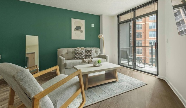 Landing | Spectacular 2BD, Courtyard, Gym