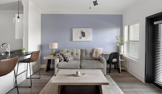 Landing | Stylish 1BD, Gym, Yoga Studio