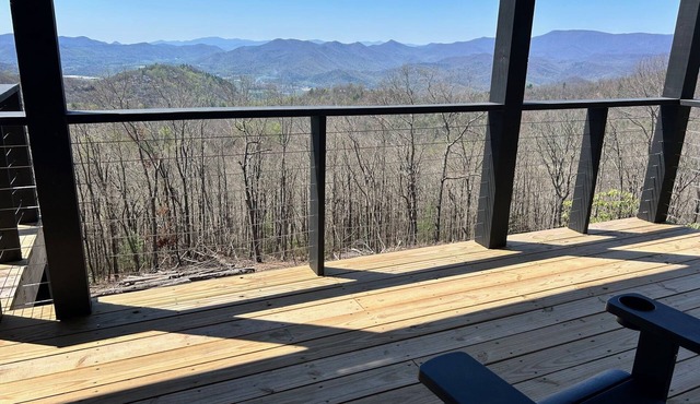 Laurel Bungalow | Panoramic Mountain View