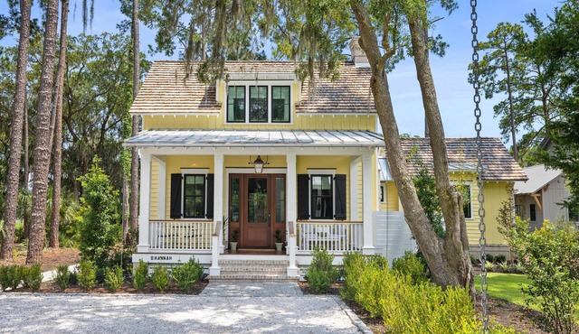 Luxurious River View Cottage w/Private Pool