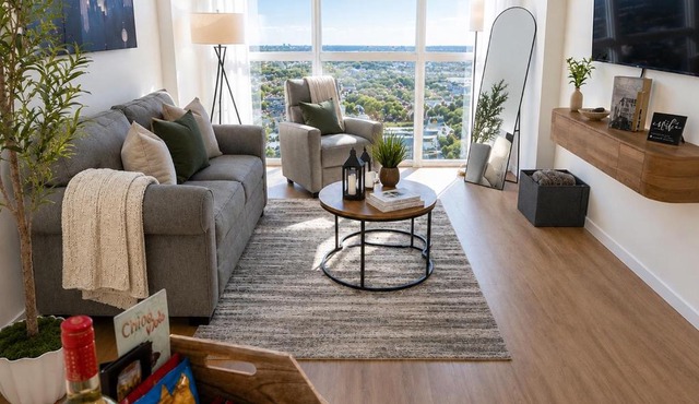 Luxury Downtown Retreat w Skyline Views pool and more