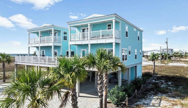 Mariner 2: Beachfront Duplex Cottage B, Mexico Beach, Gorgeous Views!