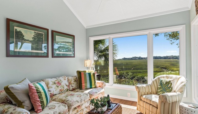 Marsh View Creekwatch Villa! 2 BR/2.5 BA! Neighborhood Pool! Amenity Access included!