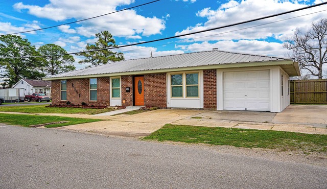Marvelous 3-bedroom house with AC in Kenner