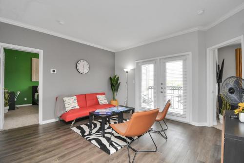 Med Ctr, Rice U, NRG, Sleeps 6, Qbed, BBQ, Outdoor Patio