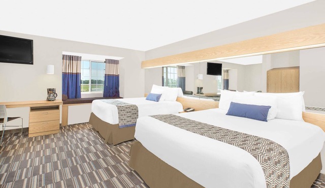 Microtel Inn & Suites by Wyndham Ames