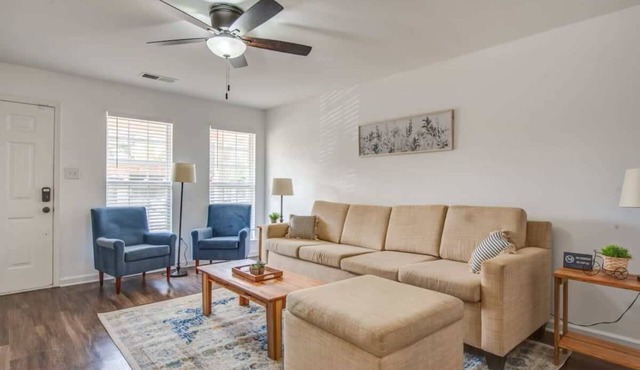 Mins to Downtown & U of Memphis! High Point Duet 2