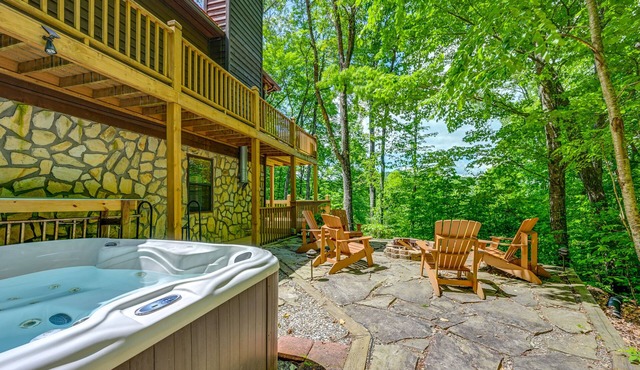 Mountain-View Robbinsville Cabin w/Hot Tub!