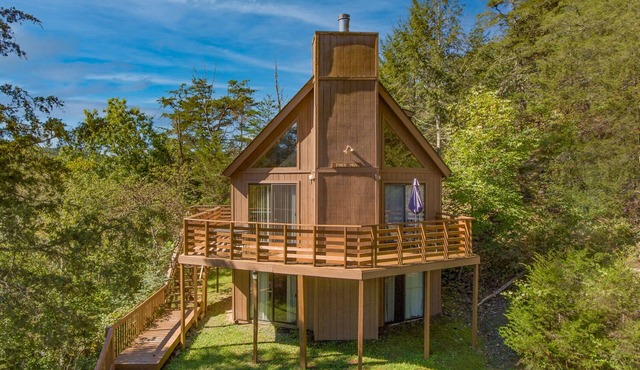 Mountainside Chalet (#141A) - Close to Resort lodge | Great view of valley & golf course!