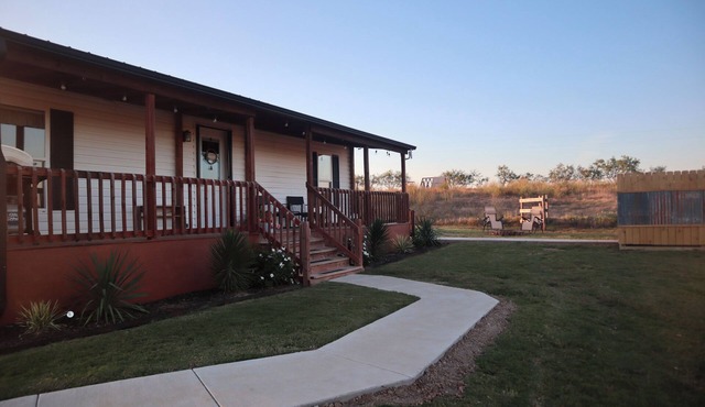 Nail 32 Ranch tiny home