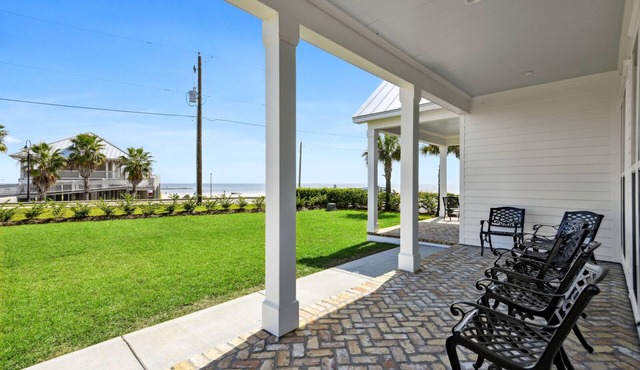 New 3 Bedroom Beachfront Rental in downtown Bay St. Louis
