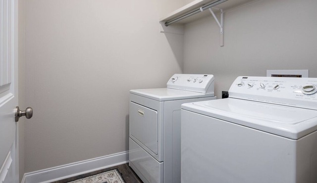 NEW Hammond 4 Bedroom with a King Bed