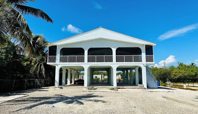 New to VRBO! Relax & Recharge at Key Largo’s Premier Waterfront Property!