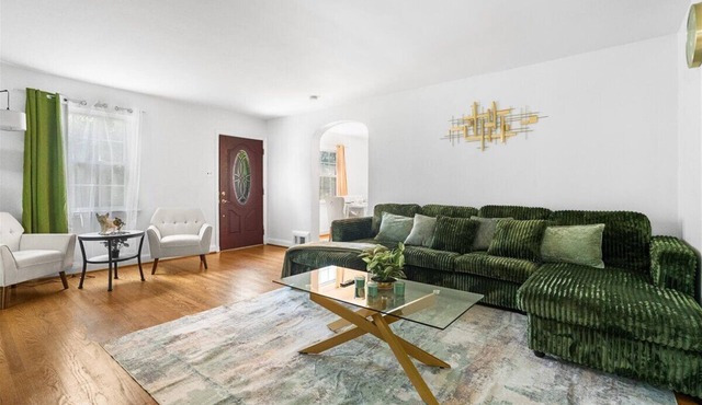 Newly active beautiful 5-bedroom house in a prime location near DC