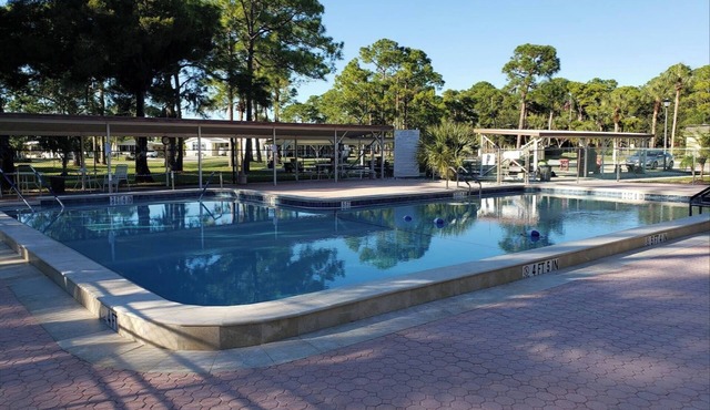 Nice 1 Bedroom house in a 55 and older community