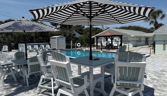 Ocean Eleven Suites