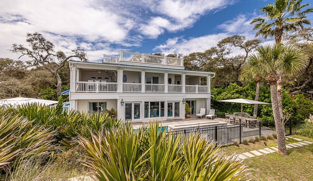 Oceanfront w/Private Pool & Rooftop Deck | Amazing Views | Sleeps 12