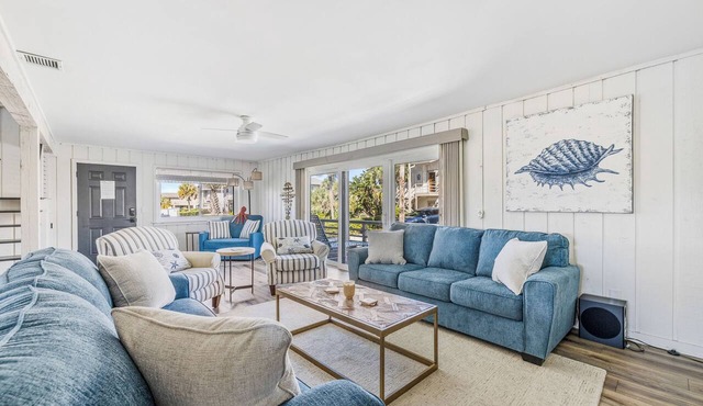 🐙Octopus Garden, Ocean Views, Overlooking Pool, Car Free Beach🏖️