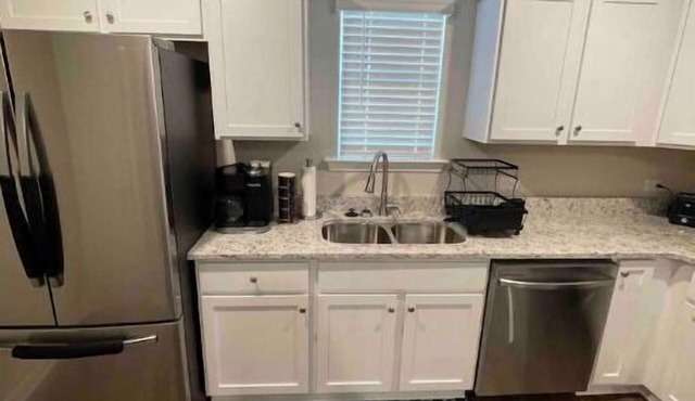 Opelika Gem: Elegance & Charm