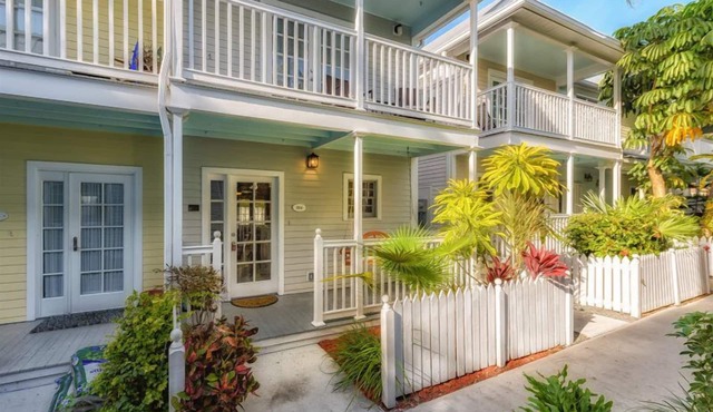 Paradise on Porter- Weekly Rental