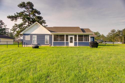 Peaceful Lake Escape w/Dock in Coffee County