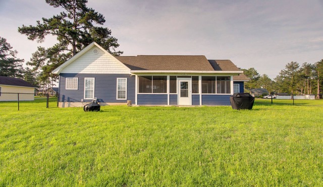 Peaceful Lake Escape w/Dock in Coffee County