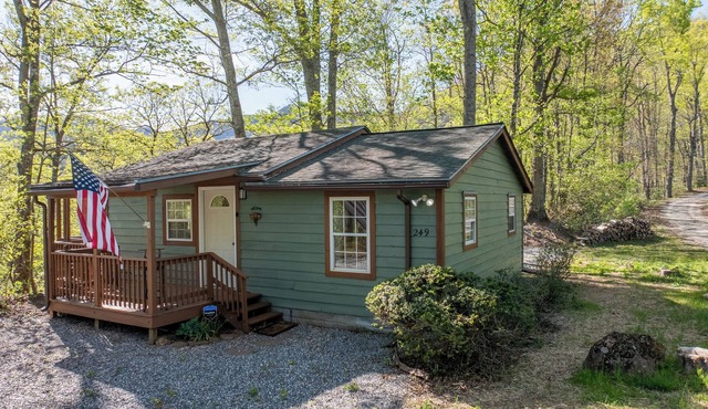 Peaceful Ridge Cabin, nestled in the picturesque landscapes of Sylva, North Carolina.