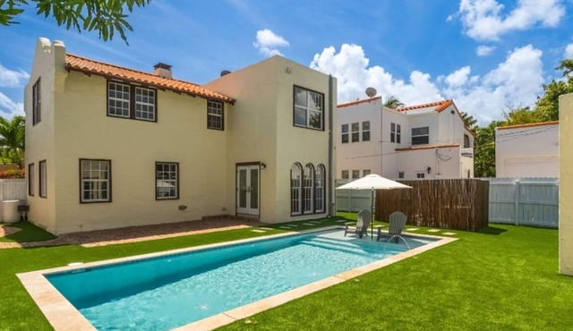 ❖ Perfect for your Family Vacation, Business Trip or to bring friends together