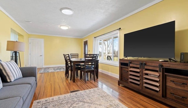 Perfect Private Getaway in Historic Campobello!