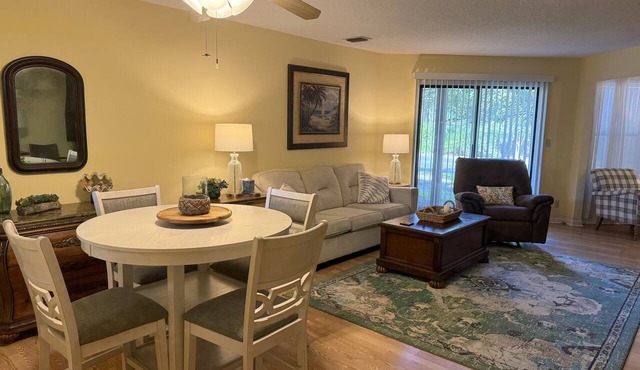 Pet Friendly Condo in Gated Community with Pool and Fitness Center!