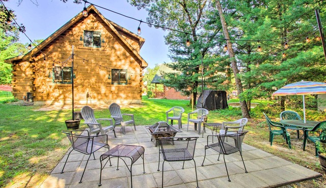 Pet-Friendly Warrens Cabin w/Fire Pit!