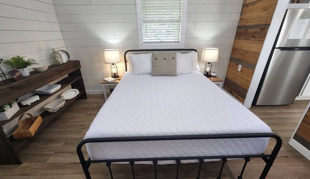 Pickwick Lake Bungalow near Papermill and Shiloh with 7th NT Free!