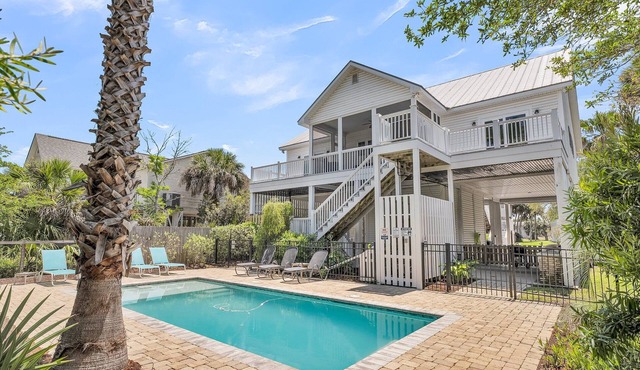 Pompano Pool House