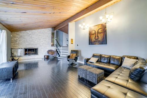Pool, Gym & Basketball Court: Olympia Fields Home
