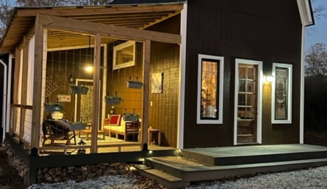 Private Bungalow near Covingtons Mystic Falls