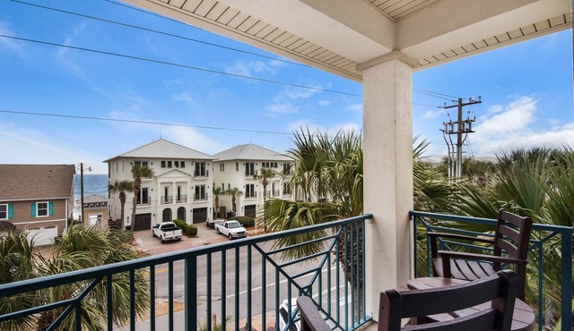 🔱Private Heated Pool | Private Beach Access | 4 Bikes | Neptune's Nook🔱