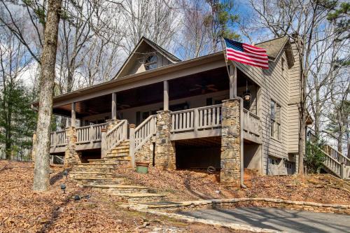 Private Hot Tub, Community Perks! Big Canoe Escape