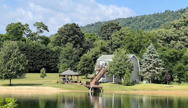 Private lake within 1.5 hours of DC and Baltimore!!!