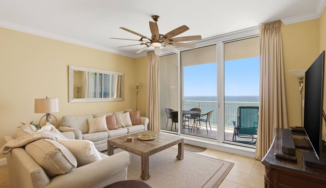 PRIVATE OCEAN FRONT LUXURY, 187+ 5 STARS, 2 BALCONIES, SEE YOU SOON!