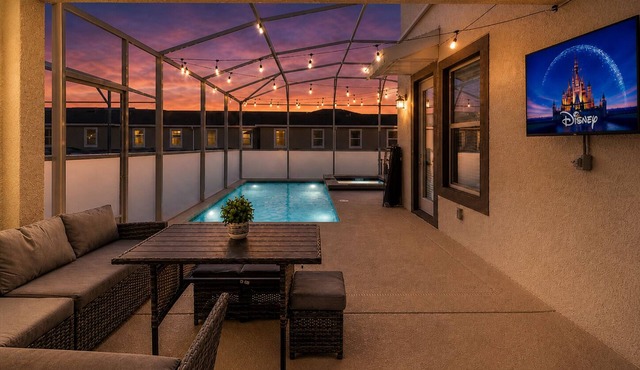 Private Pool/Spa | 4MIN WALK TO CLUBHOUSE | Games Room | Close to all Parks