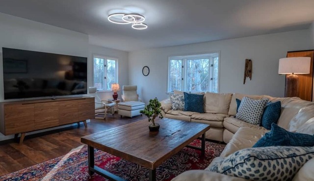 Private Retreat Near Durham | Fire Pit & Grill