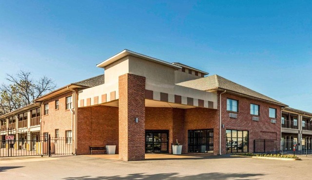 Quality Inn Memphis Airport