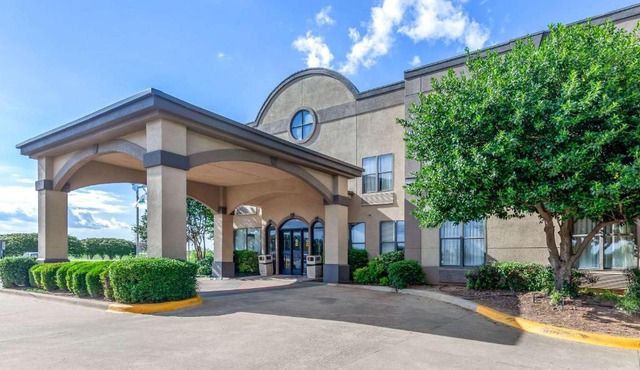 Quality Inn & Suites Durant